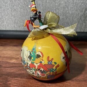 Rare Vintage 1997 Warner Bros Looney Tunes Christmas Ball Ornament Daffy Duck